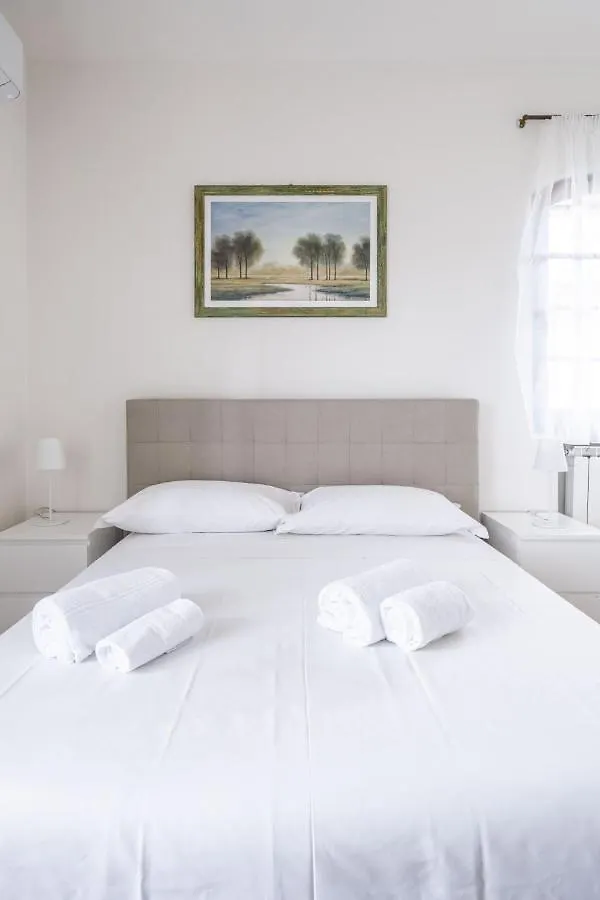 Il Marinaio Villa Massa  0*, Massa (Tuscany)