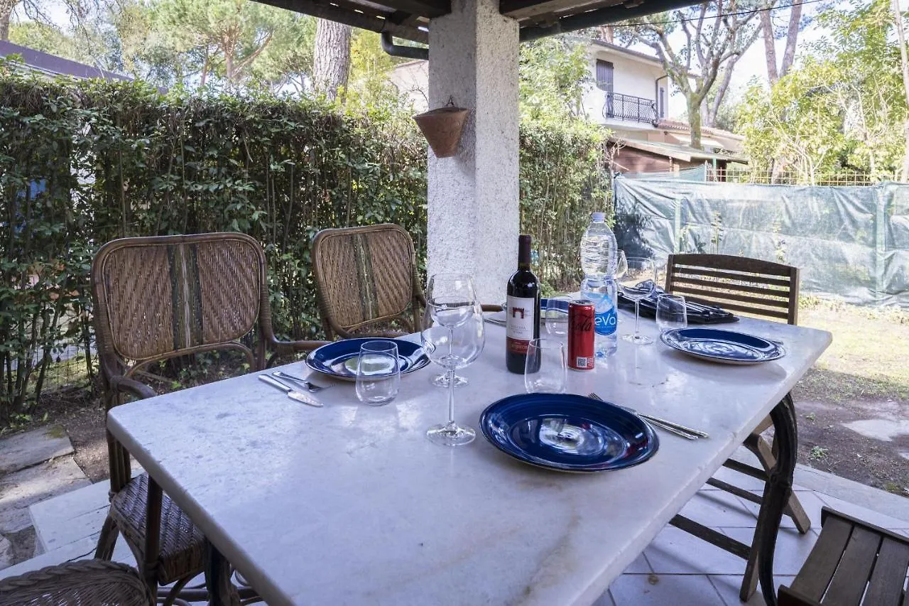 Holiday home Il Marinaio Villa Massa  Italy
